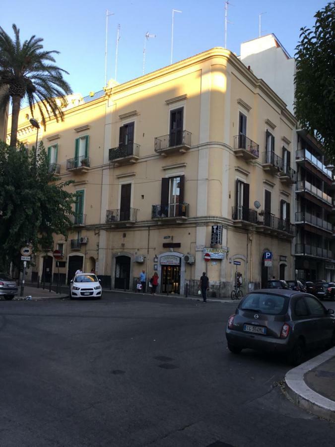 Monolocale "Villari" Bari Exterior foto
